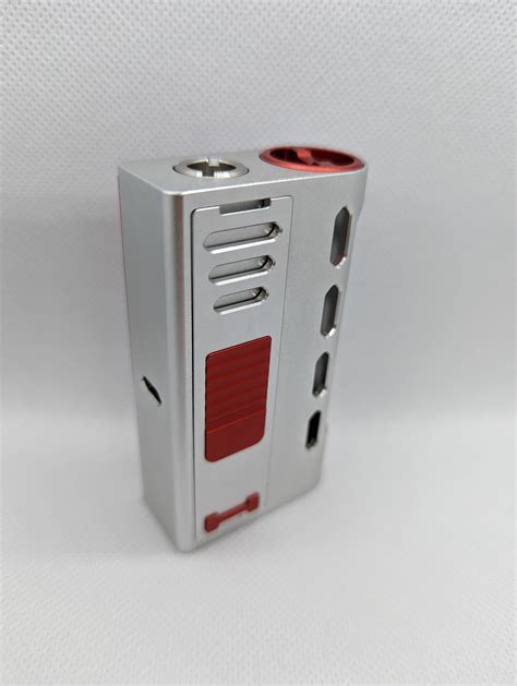 Designed and Assembed by Nikita Gorodetsky This fully machined aluminum billet <strong>mod</strong> contains the small capacity of a dna60 powered by an 18650. . Klout boro mod